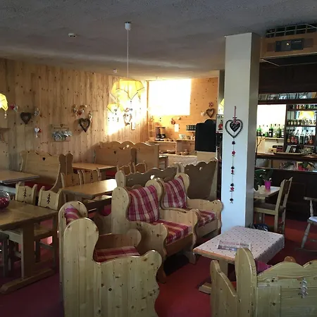 Le Dauphin Hotel 3*